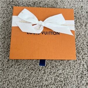 Small Louis Vuitton box + dust cover + receipt holder with original gift ribbon